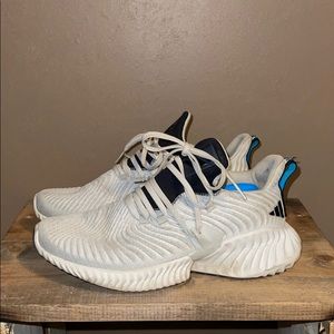 Adidas bounce sneakers